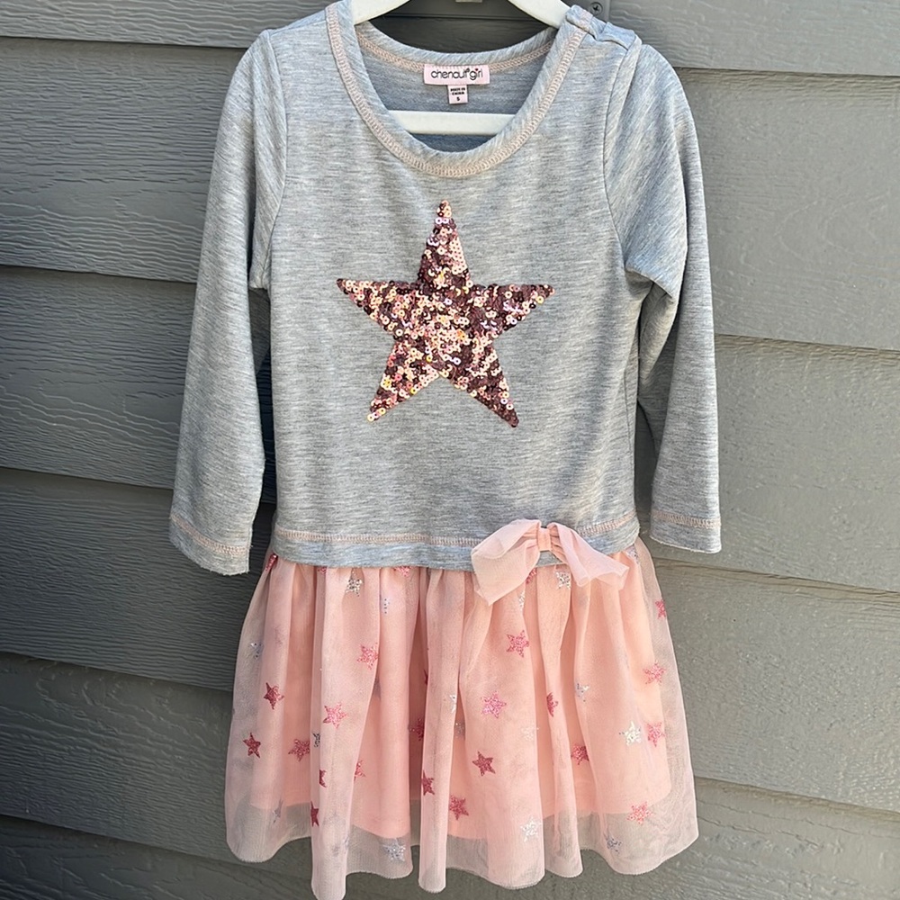 Chenault girl size 5 kids